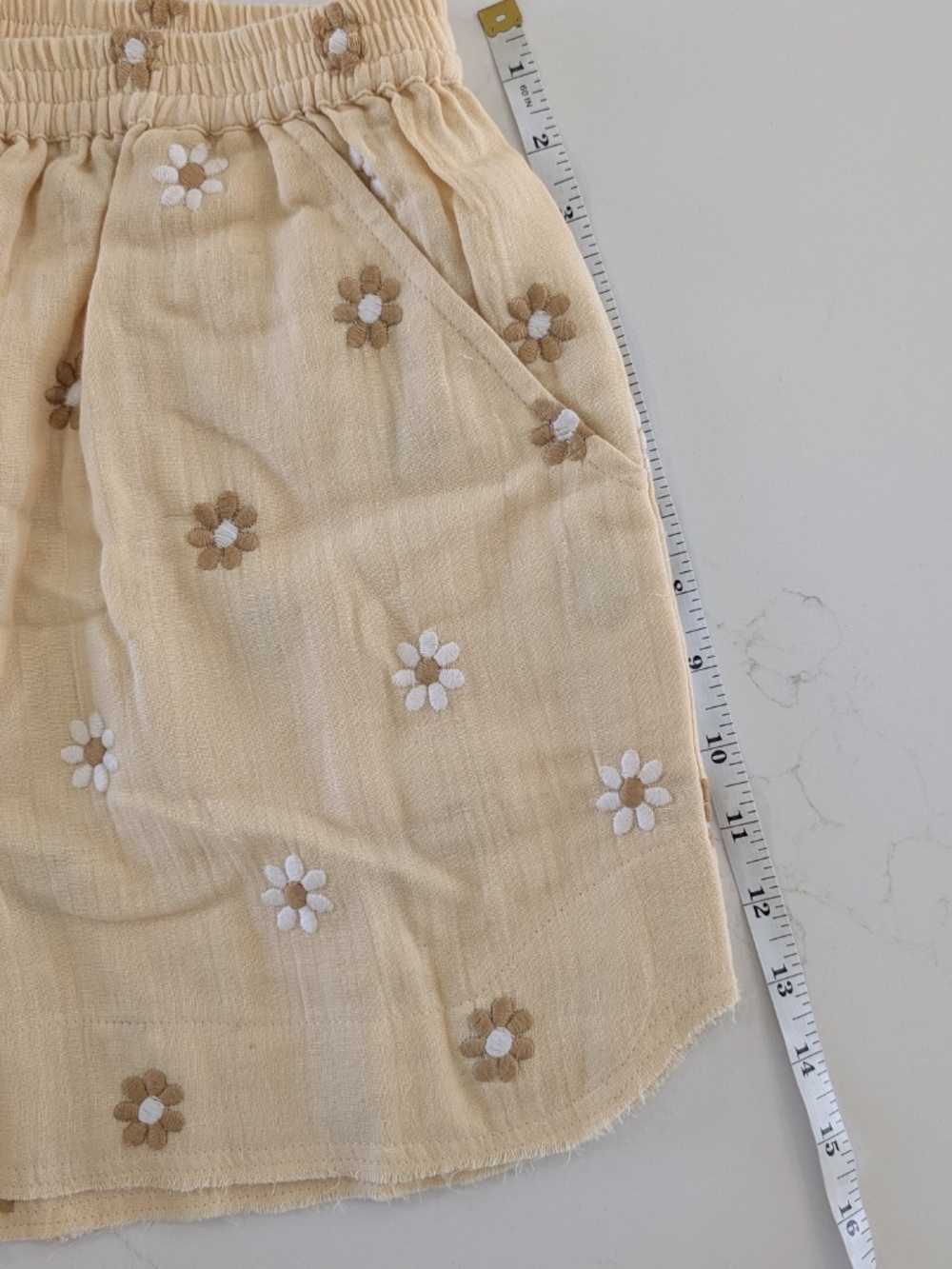 BAZISZT Casas Wildflower Embroidered Shorts Yellow Cotton Muslin Medium NWT - Picture 10 of 12